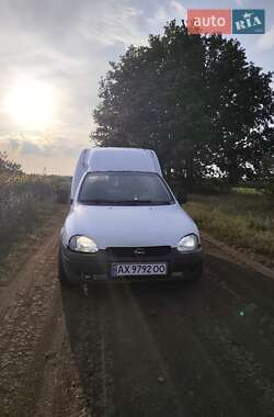 Вантажний фургон Opel Combo 1999 в Чугуєві