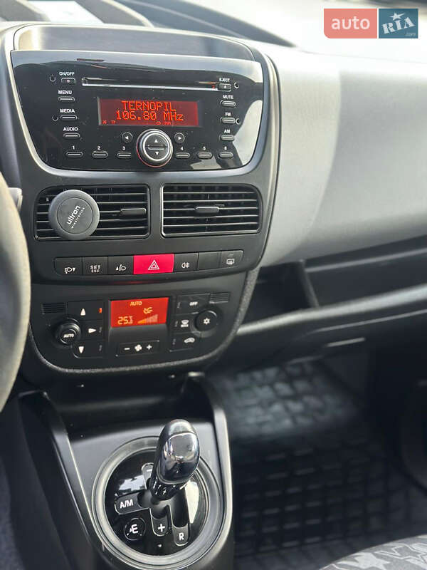 Мінівен Opel Combo 2013 в Тернополі