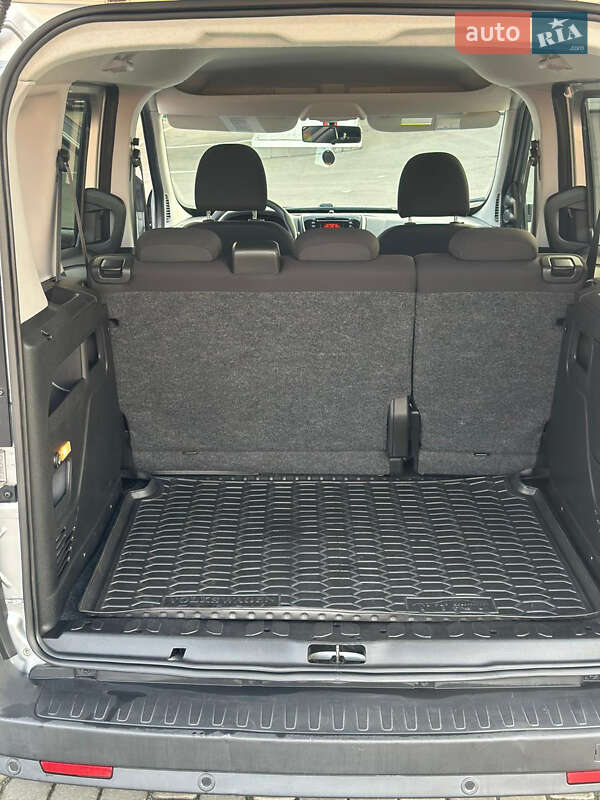 Мінівен Opel Combo 2013 в Тернополі