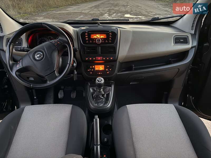 Минивэн Opel Combo 2012 в Трускавце