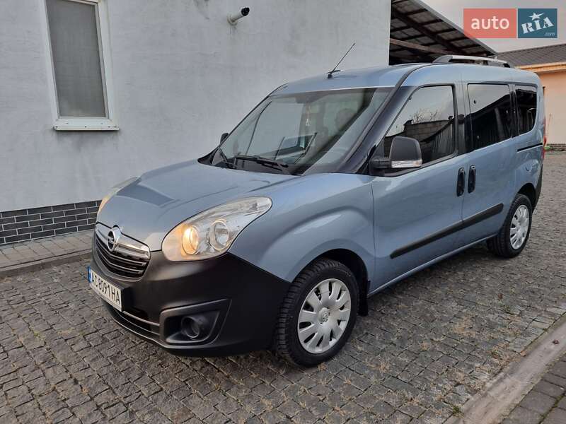 Opel Combo 2012