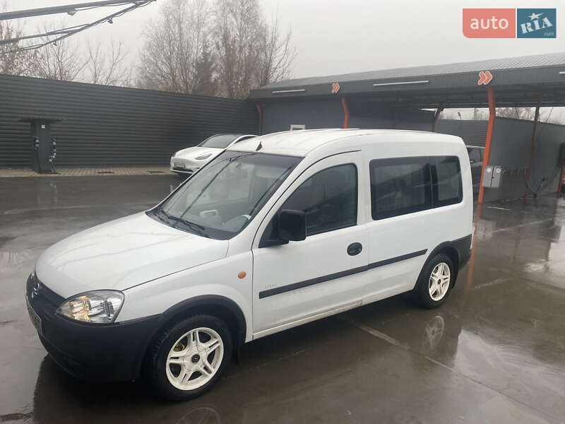 Минивэн Opel Combo 2002 в Бердичеве