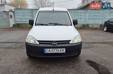 Грузовой фургон Opel Combo 2011 в Черкассах