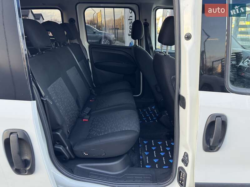 Минивэн Opel Combo 2018 в Ровно