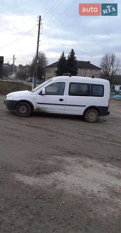 Мінівен Opel Combo 2003 в Чорткові