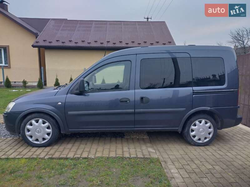 Мінівен Opel Combo 2007 в Калуші фото 6 Мінівен Opel Combo 2007 в Калуші