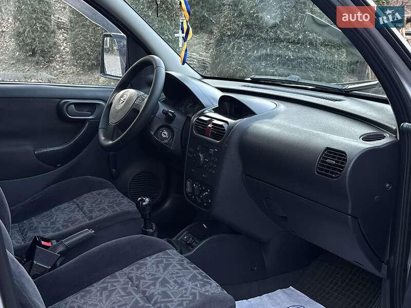 Мінівен Opel Combo 2006 в Дрогобичі фото 32 Мінівен Opel Combo 2006 в Дрогобичі