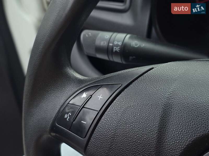 Вантажний фургон Opel Combo 2018 в Тернополі фото 32 Вантажний фургон Opel Combo 2018 в Тернополі