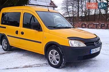 Минивэн Opel Combo 2004 в Славуте