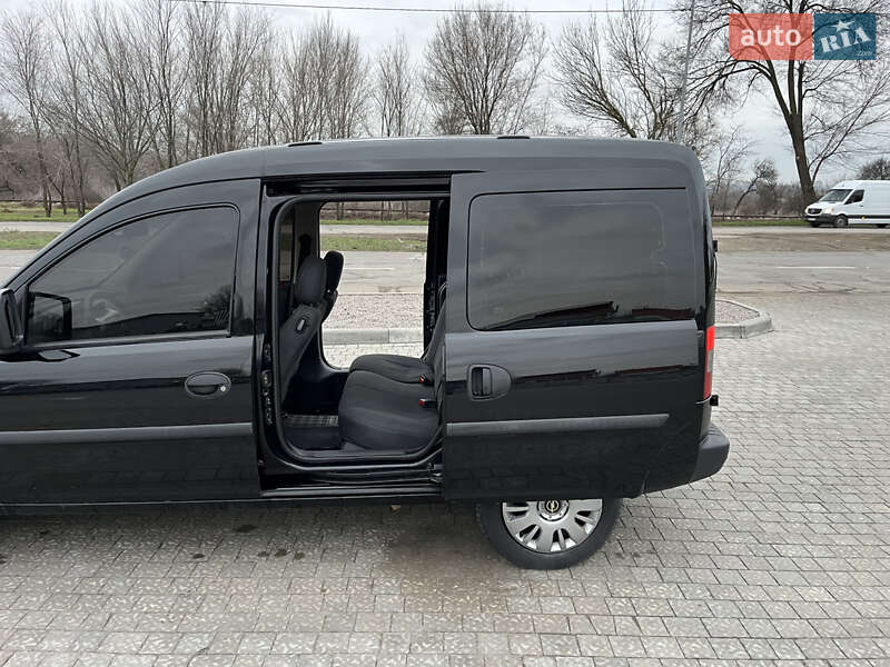 Мінівен Opel Combo 2006 в Запоріжжі фото 12 Мінівен Opel Combo 2006 в Запоріжжі