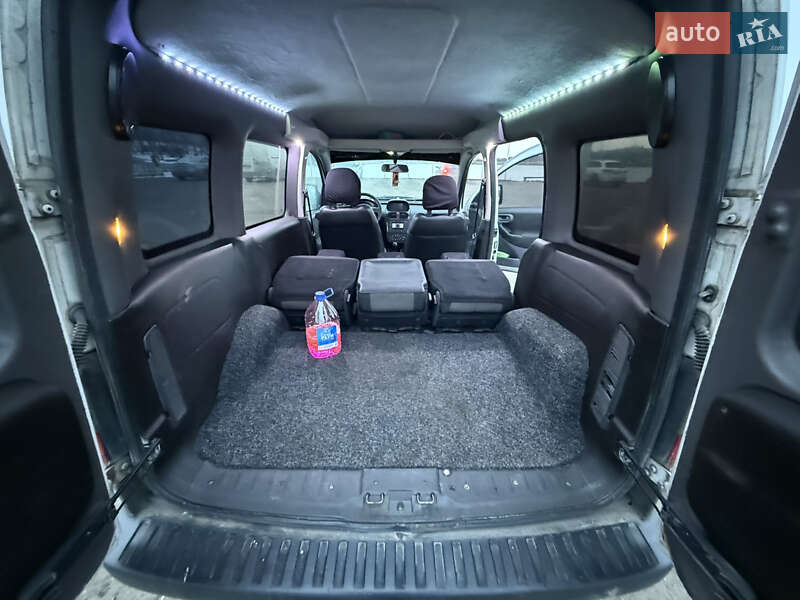 Минивэн Opel Combo 2005 в Балте