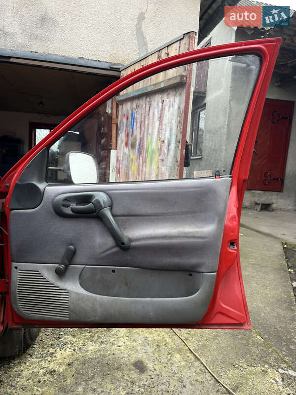 Грузовой фургон Opel Combo 1995 в Львове