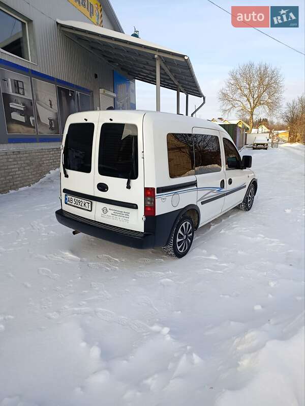 Минивэн Opel Combo 2006 в Хмельнике