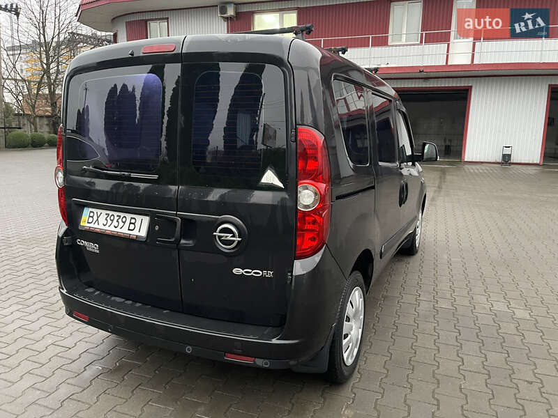 Минивэн Opel Combo 2012 в Хмельницком
