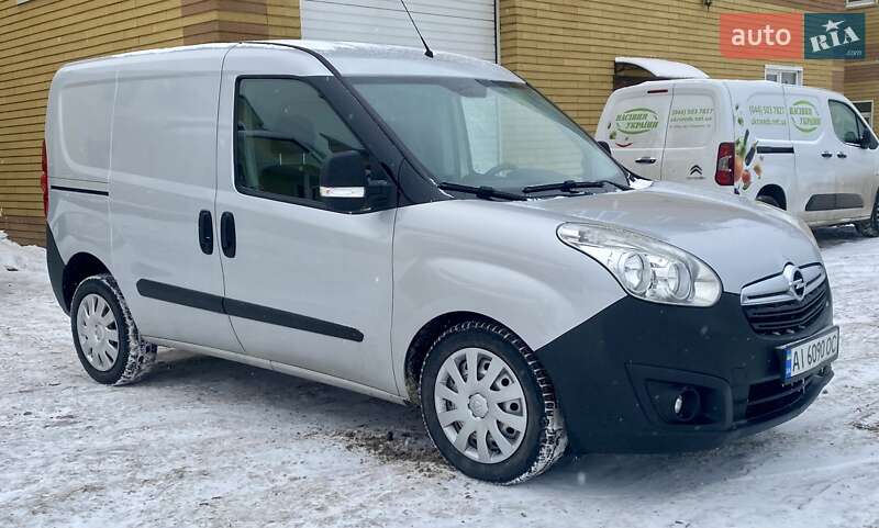 2012 Opel Combo, VIN W0L6ZXA1AC9513837:plate — фото 1 (autoria)