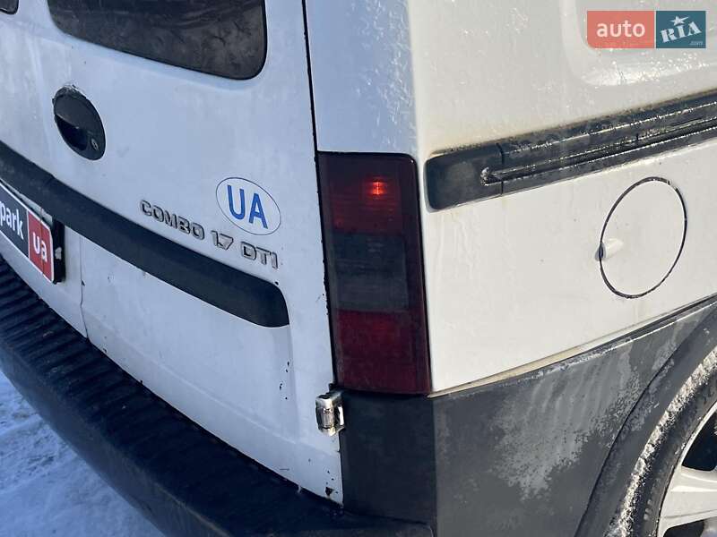 Вантажний фургон Opel Combo 2011 в Києві фото 41 Вантажний фургон Opel Combo 2011 в Києві
