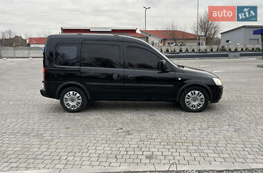 Мінівен Opel Combo 2006 в Запоріжжі