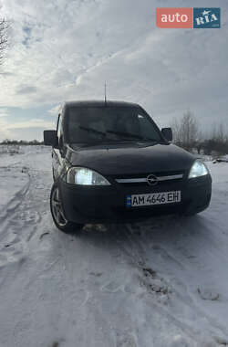 Минивэн Opel Combo 2005 в Павлограде