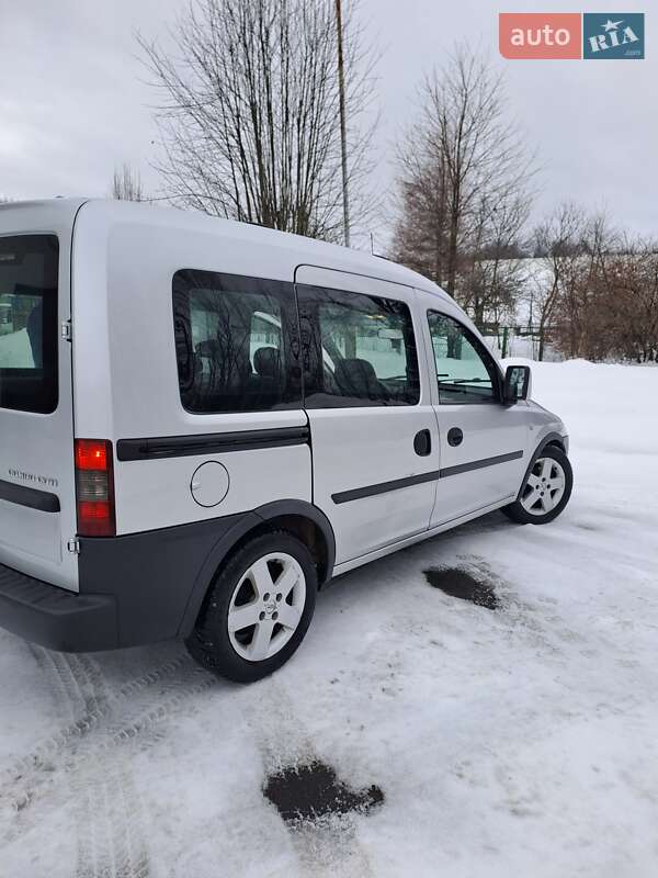 2010 Opel Combo, VIN W0L0XCF25A4264769:plate — фото 1 (autoria)
