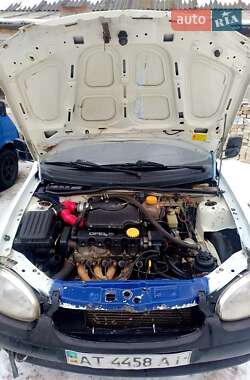 Мінівен Opel Combo 1998 в Тульчині