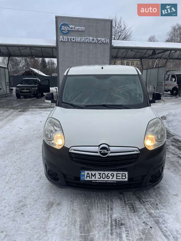 Мінівен Opel Combo 2013 в Житомирі