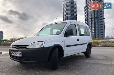 Минивэн Opel Combo 2008 в Киеве