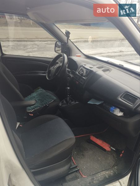 Мінівен Opel Combo 2012 в Білій Церкві