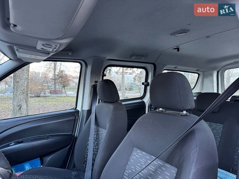 Мінівен Opel Combo 2015 в Києві