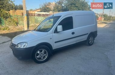 Грузовой фургон Opel Combo 2004 в Днепре