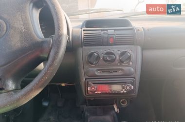 Вантажний фургон Opel Combo 1995 в Одесі