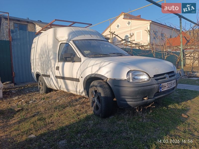 Вантажний фургон Opel Combo 1995 в Одесі