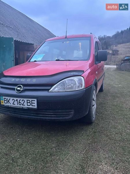 Мінівен Opel Combo 2005 в Львові