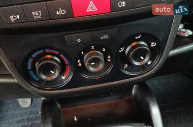 Вантажний фургон Opel Combo 2013 в Брюховичах