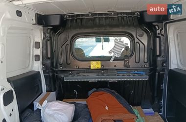 Вантажний фургон Opel Combo 2013 в Брюховичах