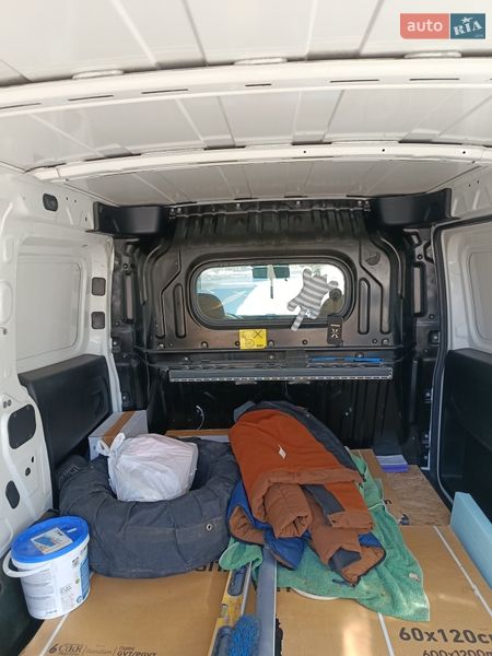 Вантажний фургон Opel Combo 2013 в Брюховичах фото 49 Вантажний фургон Opel Combo 2013 в Брюховичах