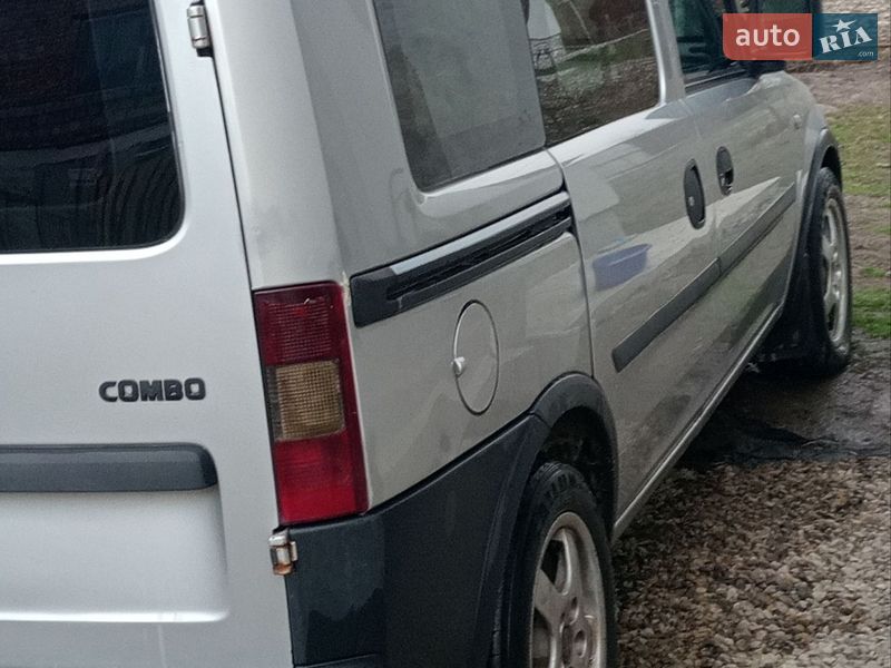 Мінівен Opel Combo 2004 в Івано-Франківську фото 5 Мінівен Opel Combo 2004 в Івано-Франківську