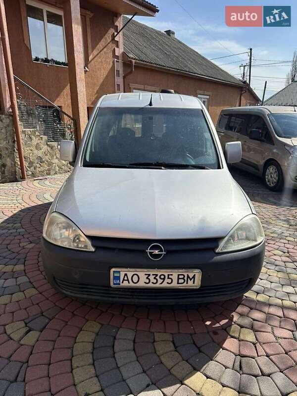 Минивэн Opel Combo 2006 в Берегово фото 8 Минивэн Opel Combo 2006 в Берегово