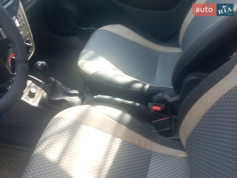 Минивэн Opel Combo 2009 в Бердичеве
