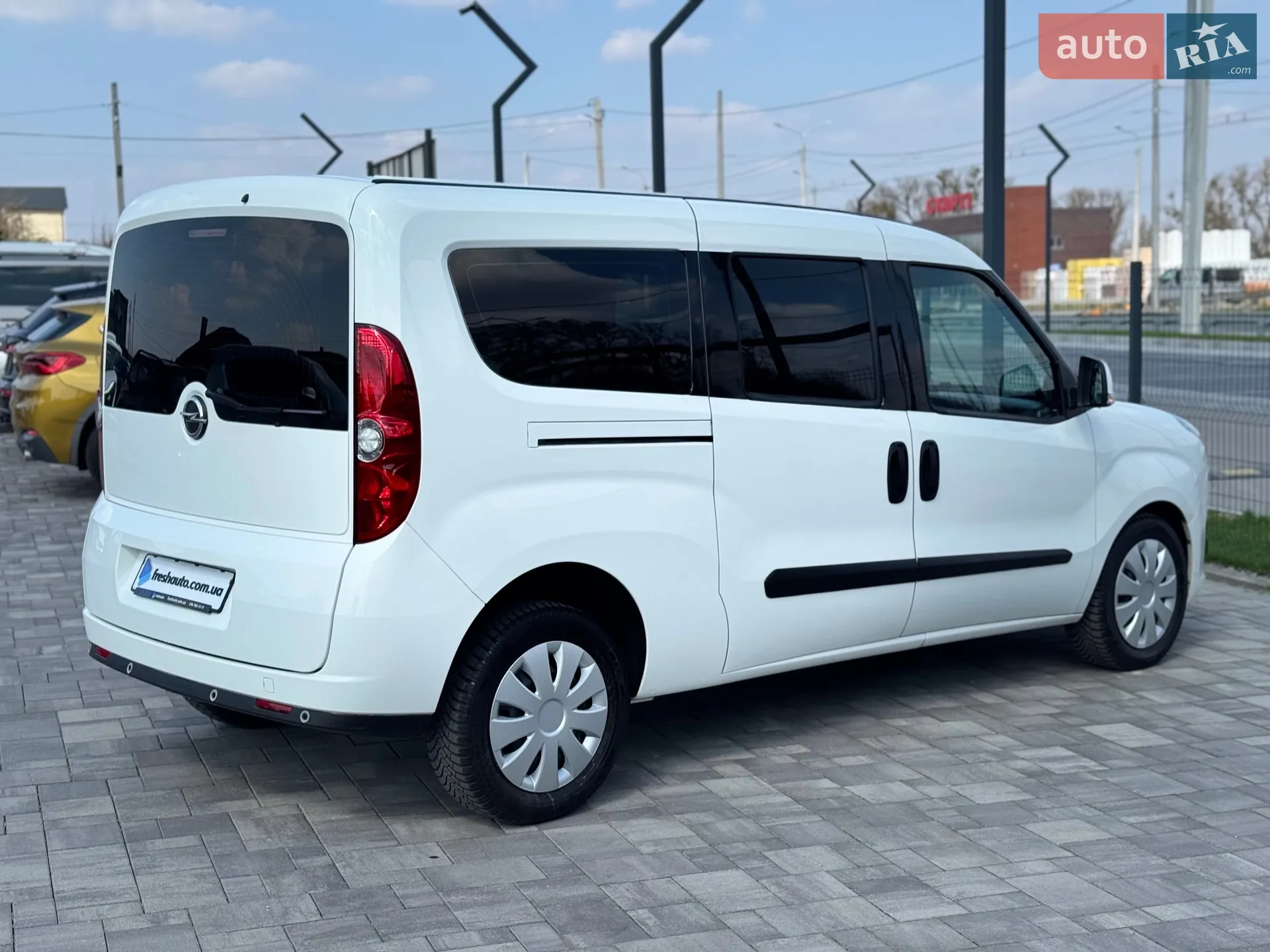 2018 Opel Combo - мініатюра 3