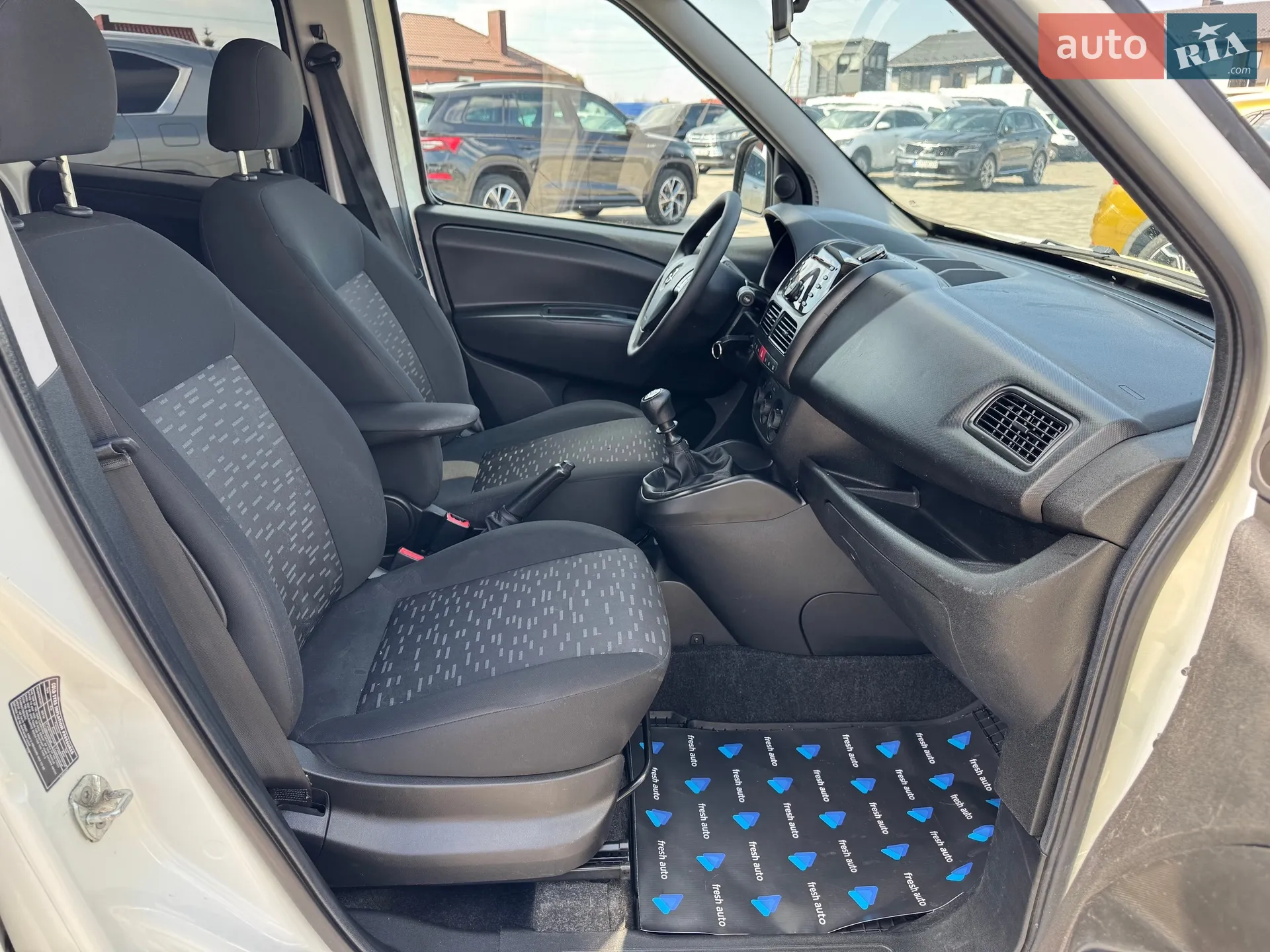 2018 Opel Combo - мініатюра 30