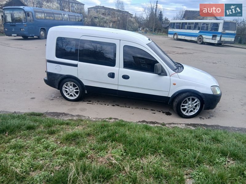 Opel Combo 2002