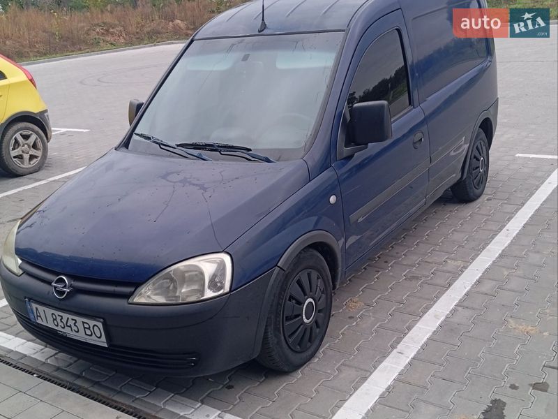 Вантажопасажирський фургон Opel Combo 2008 в Києві