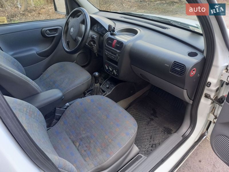 Вантажний фургон Opel Combo 2002 в Хмельницькому фото 8 Вантажний фургон Opel Combo 2002 в Хмельницькому