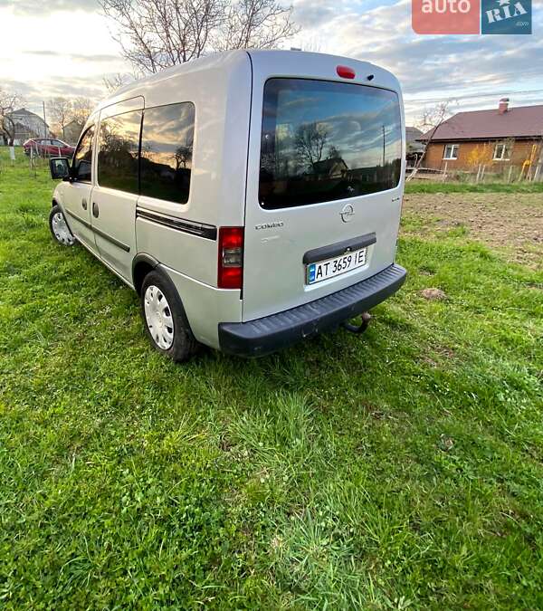 Opel Combo 2006