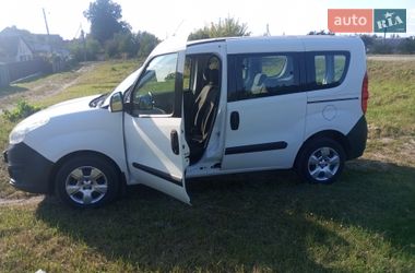 Минивэн Opel Combo 2015 в Житомире