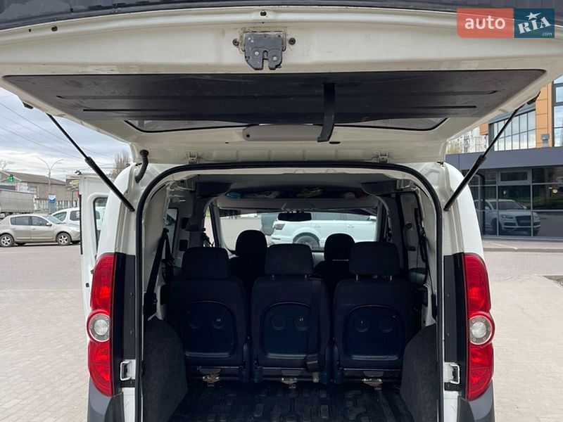 Мінівен Opel Combo 2012 в Сумах