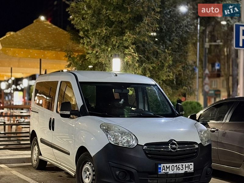 Opel Combo 2013