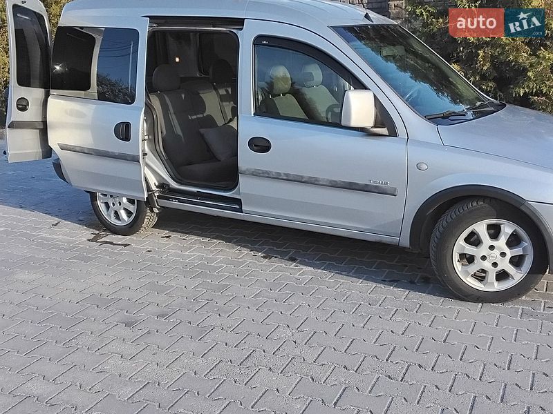 Минивэн Opel Combo 2002 в Новояворовске фото 7 Минивэн Opel Combo 2002 в Новояворовске