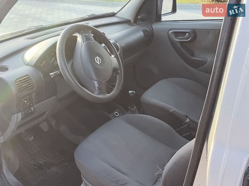 Минивэн Opel Combo 2002 в Новояворовске фото 9 Минивэн Opel Combo 2002 в Новояворовске