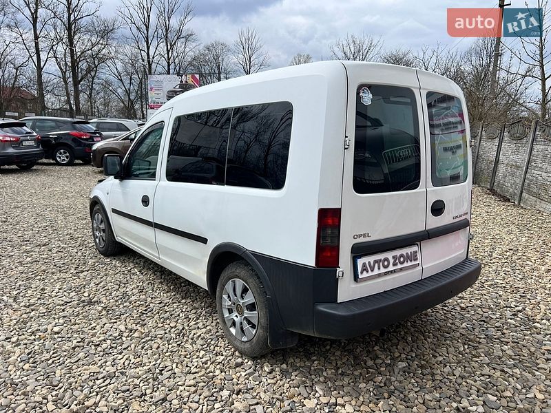 Минивэн Opel Combo 2005 в Коломые
